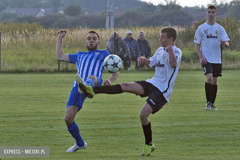 Czarni Białków-MLKS Polonia Środa Śląska