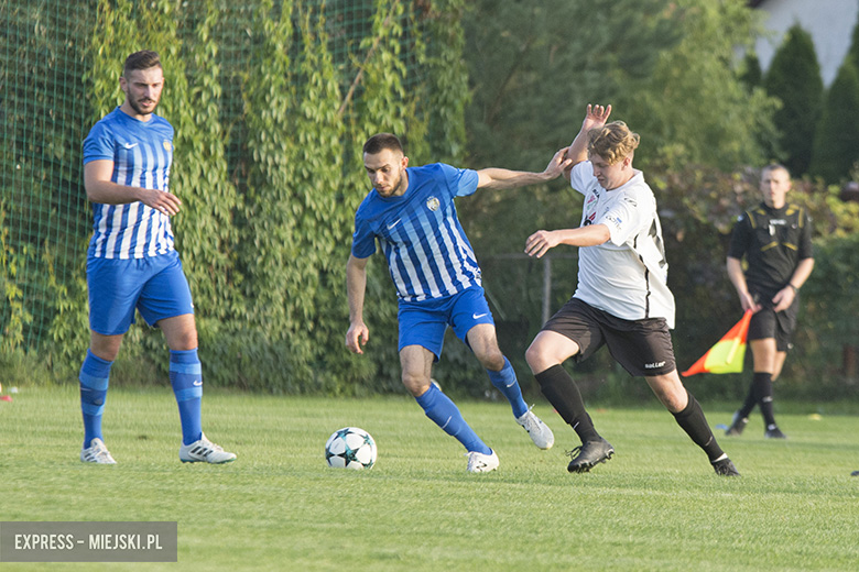 Czarni Białków-MLKS Polonia Środa Śląska