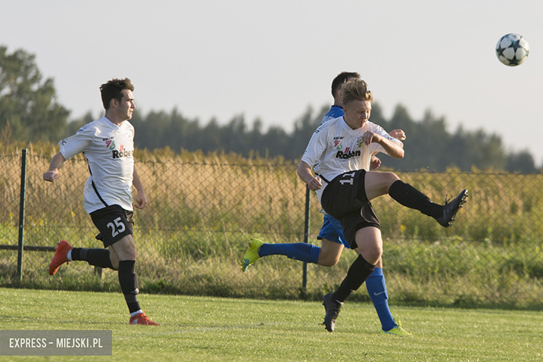 Czarni Białków-MLKS Polonia Środa Śląska