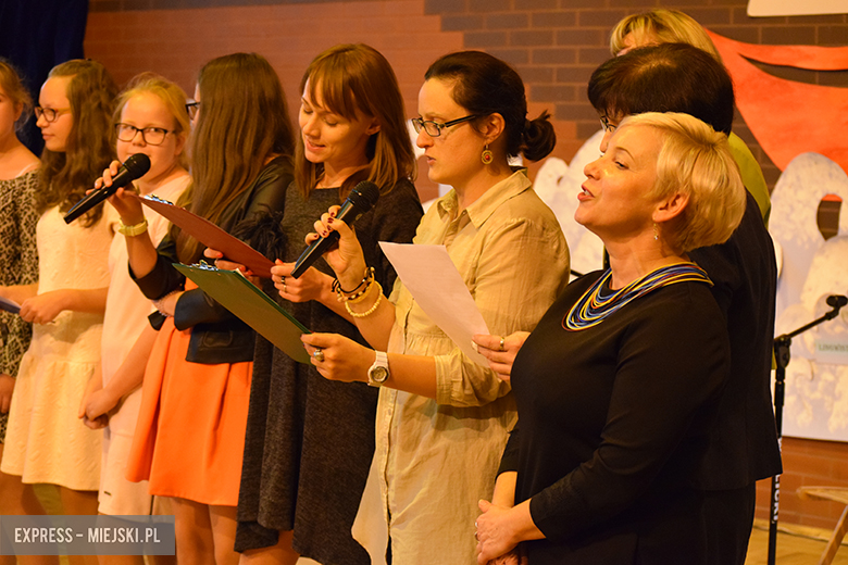 Występy dzieci w szkole podstawowej