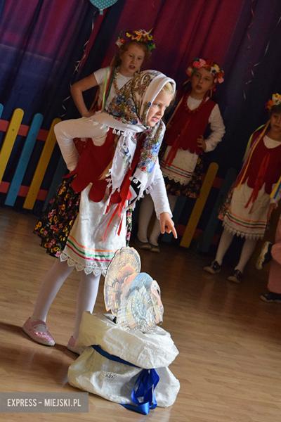 Występy malczyckich przedszkolaków i ich opiekunów