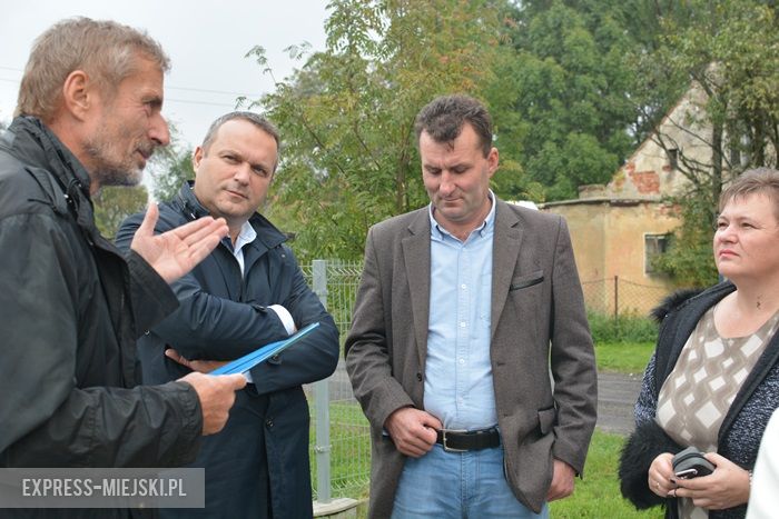 Wizytacja komisji konkursowej w Wichrowie