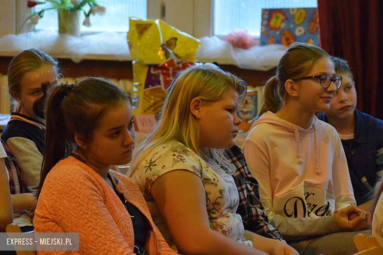 Spotkanie z weterynarzem i przedstawicielami schroniska