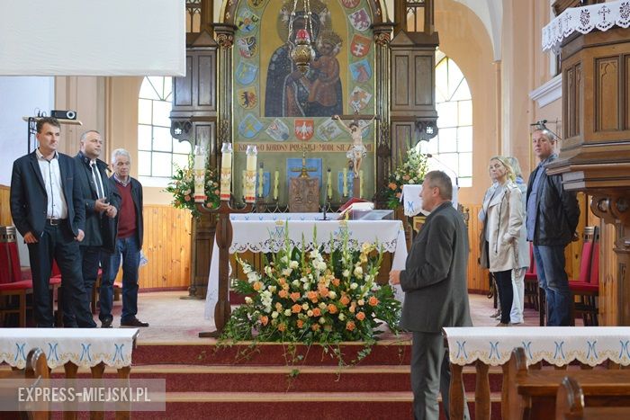 Wizytacja w Brzezince Średzkiej