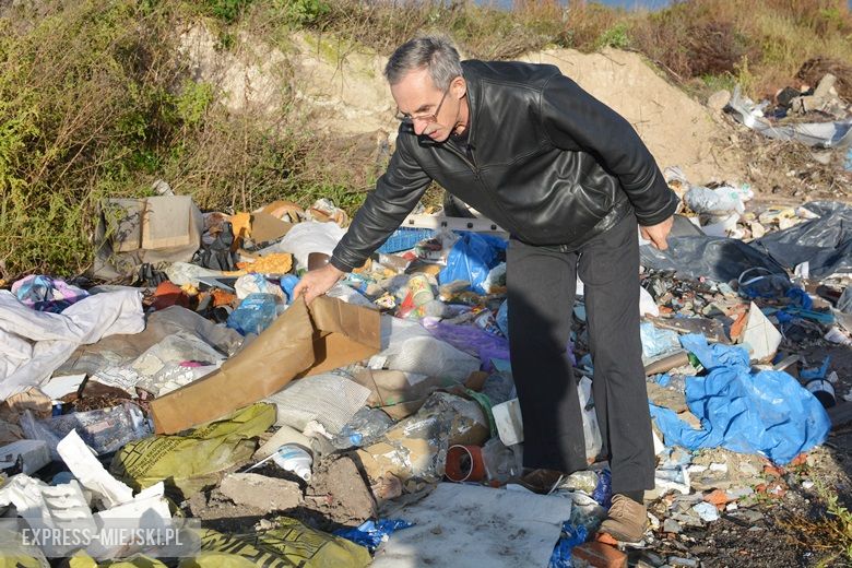 Dzikie wysypisko śmieci w Malczycach