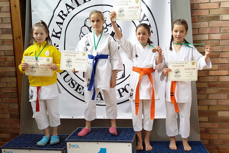Średzcy karatecy na zawodach w Lubinie
