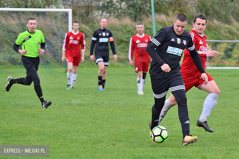 Pogoń Jastrzębce - LKS Ciechów 2:4