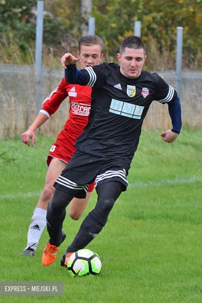 Pogoń Jastrzębce - LKS Ciechów 2:4