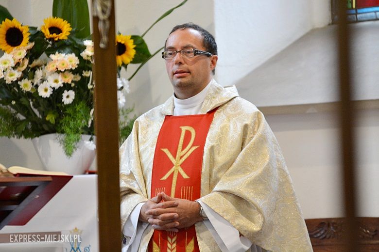 Uroczysta msza z okazji 800-lecia istnienia Piersna