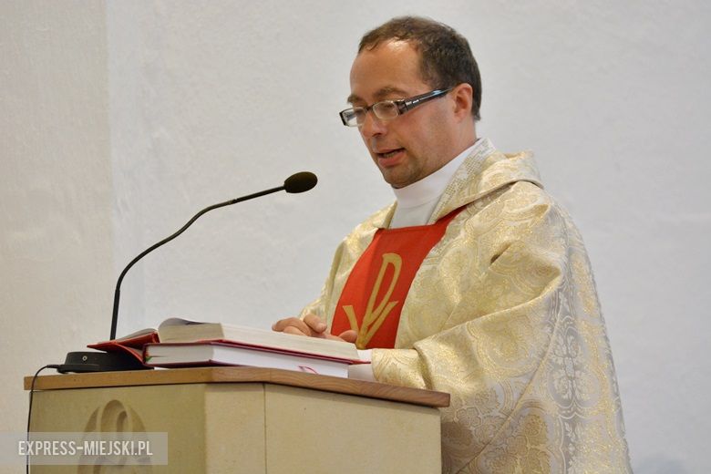 Uroczysta msza z okazji 800-lecia istnienia Piersna