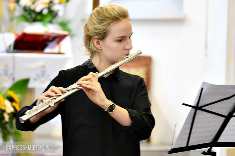 Uroczysta msza z okazji 800-lecia istnienia Piersna