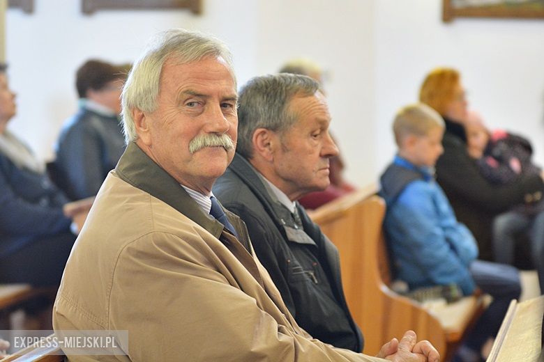 Uroczysta msza z okazji 800-lecia istnienia Piersna