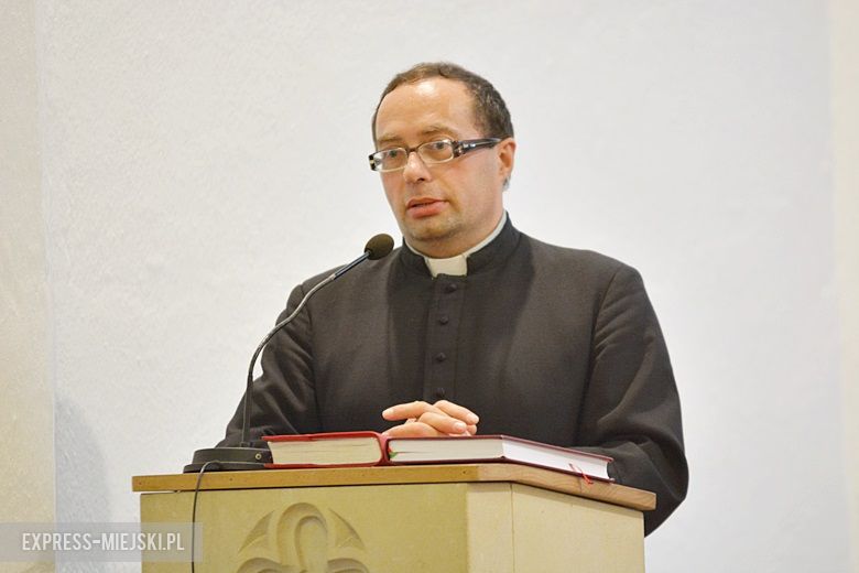 Uroczysta msza z okazji 800-lecia istnienia Piersna