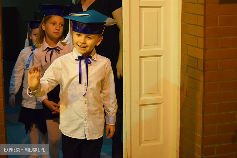 Pasowanie pierwszoklasistów