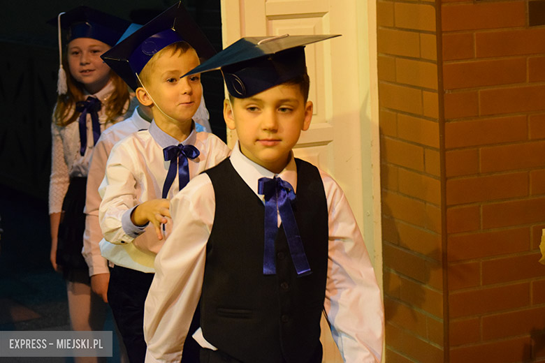 Pasowanie pierwszoklasistów