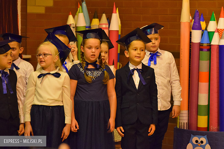 Pasowanie pierwszoklasistów