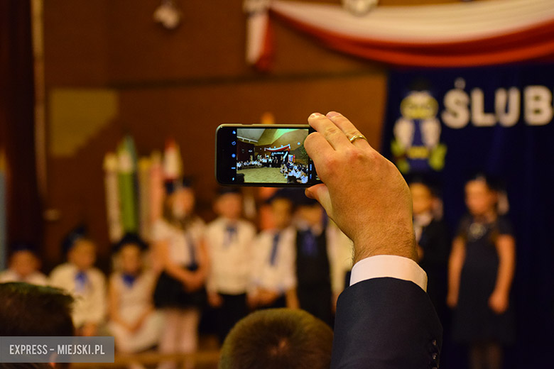 Pasowanie pierwszoklasistów