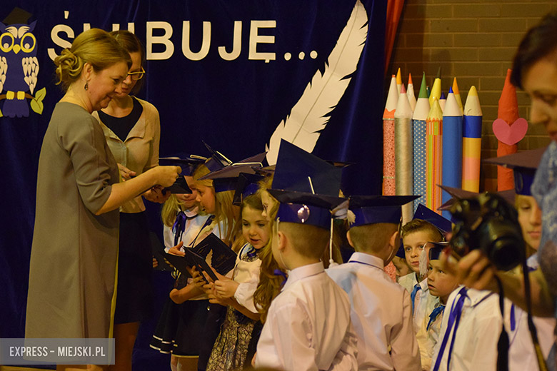 Pasowanie pierwszoklasistów