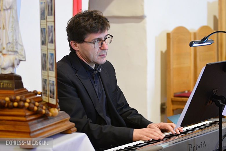 Uroczystości w kościele w Cesarzowicach