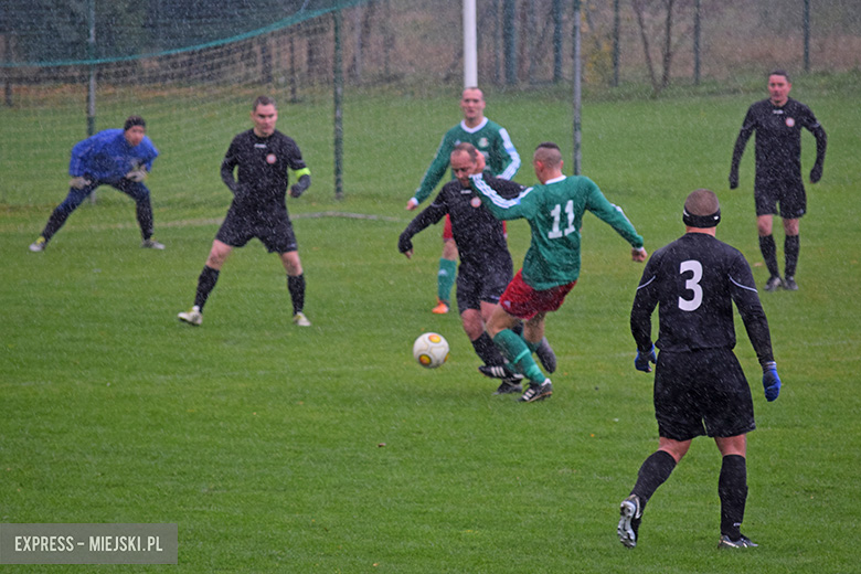 MKS Kostomłoty - Pogoń Miękinia 0:3