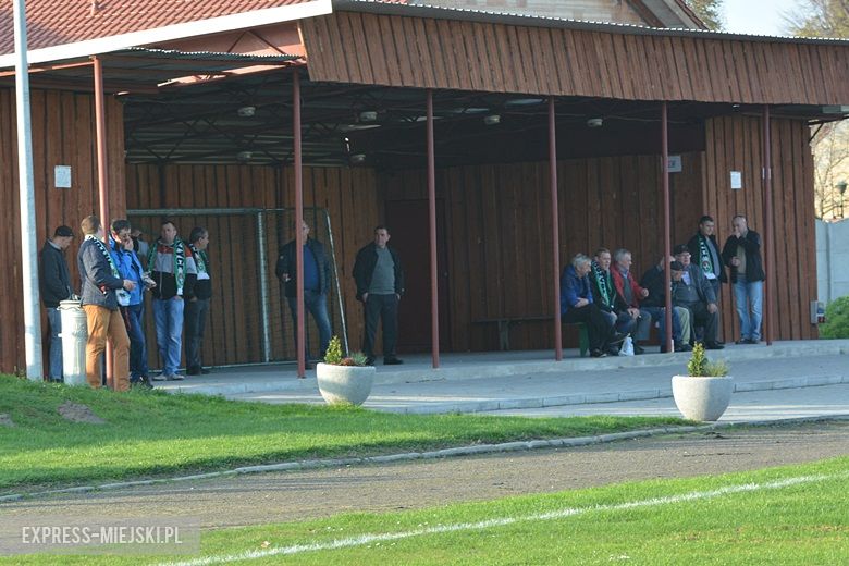 Zieloni Rakoszyce - KP Wichrów