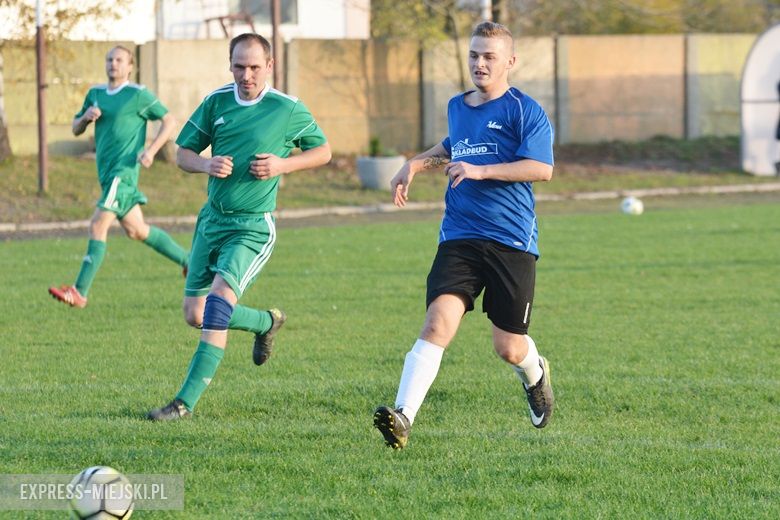 Zieloni Rakoszyce - KP Wichrów