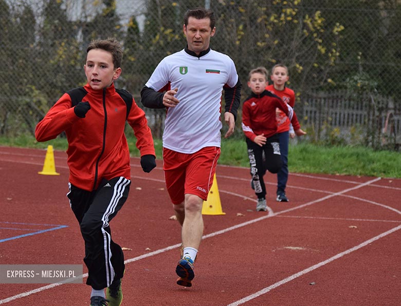Biało-czerwony bieg z okazji Dnia Niepodległości w Malczycach