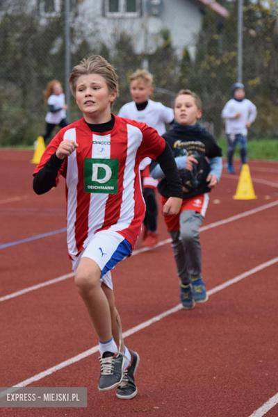 Biało-czerwony bieg z okazji Dnia Niepodległości w Malczycach