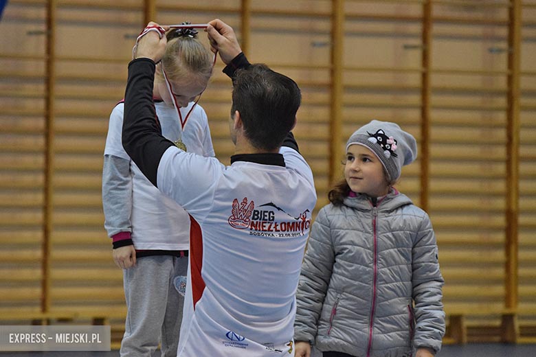 Biało-czerwony bieg z okazji Dnia Niepodległości w Malczycach
