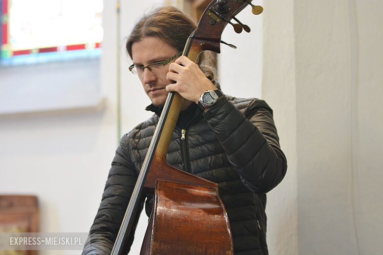 Oratorium w kościele w Piersnie