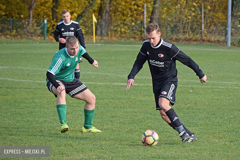 Piast Lutynia - Pagel Komorniki 6:0