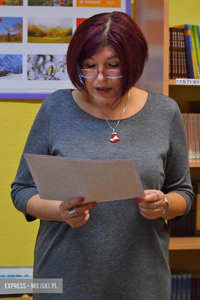 Amazon wręczył szkole książki