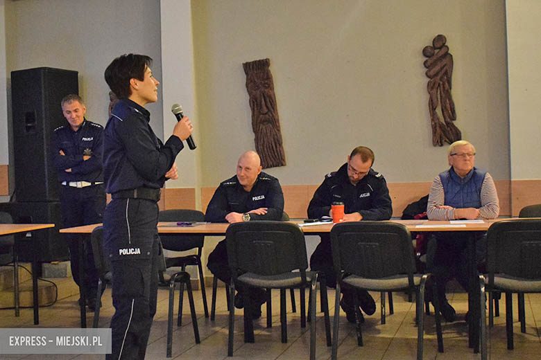 Policyjna debata w Miękini