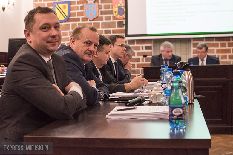 Sesja rady miejskiej poświęcona komunikacji gminnej
