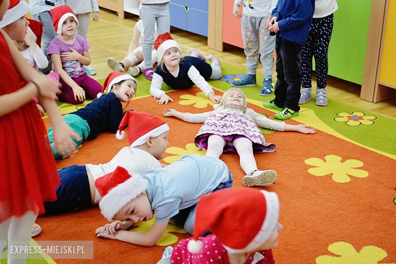 Wizyta Świętego Mikołaja w Przedszkolu pod Topolą