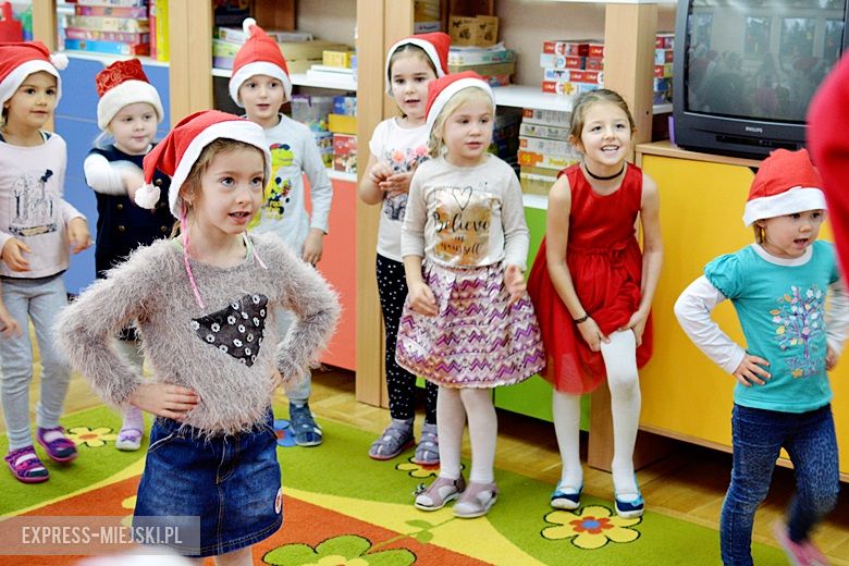 Wizyta Świętego Mikołaja w Przedszkolu pod Topolą