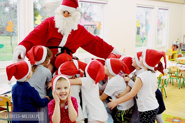 Wizyta Świętego Mikołaja w Przedszkolu pod Topolą
