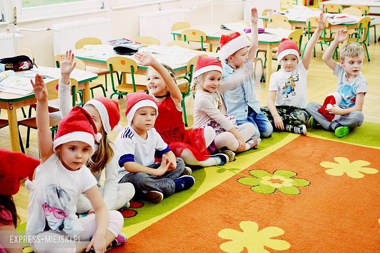 Wizyta Świętego Mikołaja w Przedszkolu pod Topolą