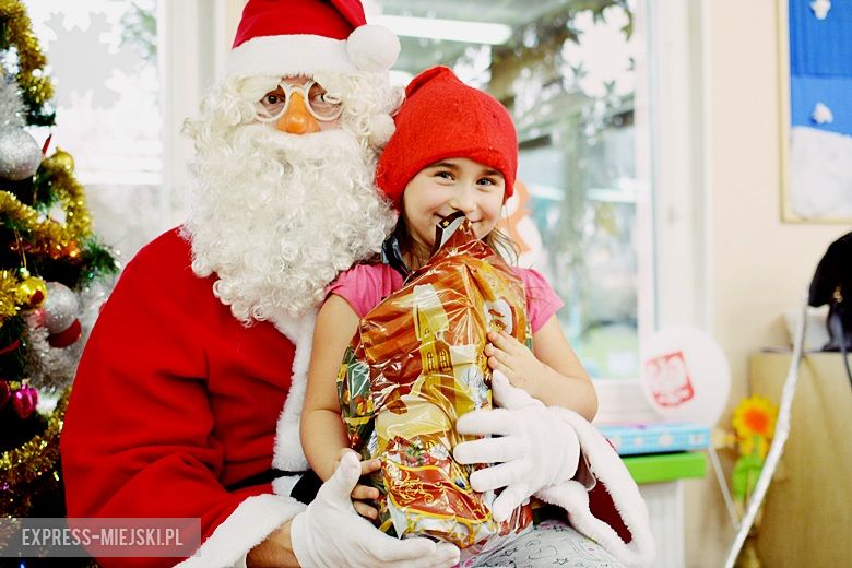 Wizyta Świętego Mikołaja w Przedszkolu pod Topolą