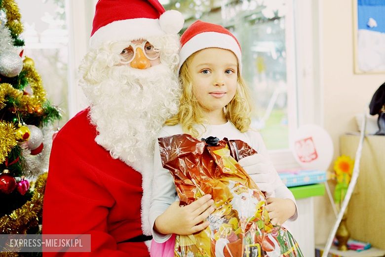 Wizyta Świętego Mikołaja w Przedszkolu pod Topolą