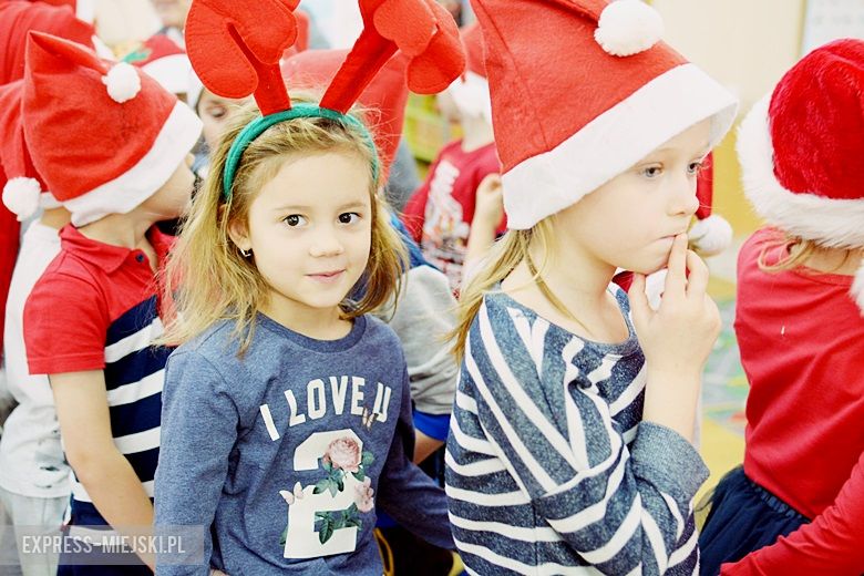 Wizyta Świętego Mikołaja w Przedszkolu pod Topolą