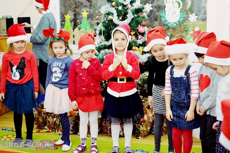 Wizyta Świętego Mikołaja w Przedszkolu pod Topolą