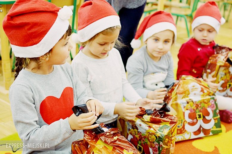 Wizyta Świętego Mikołaja w Przedszkolu pod Topolą