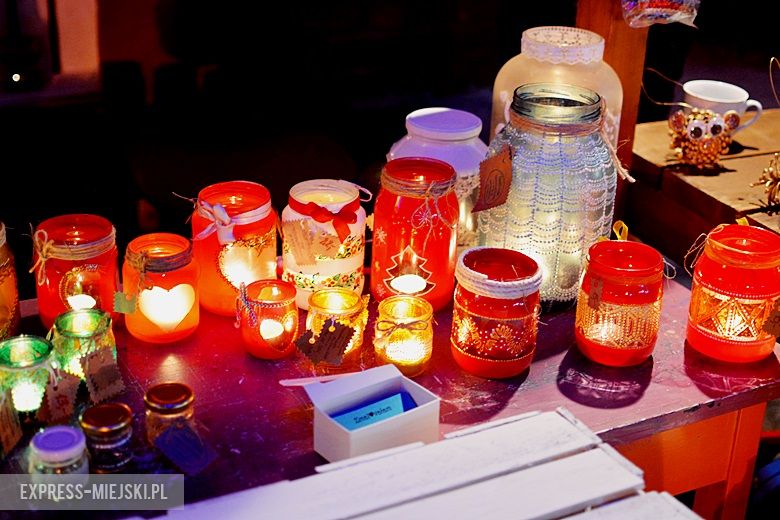 Kiermasz bożonarodzeniowy w Środzie Śląskiej