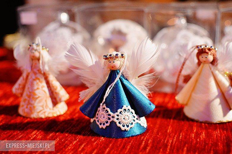 Kiermasz bożonarodzeniowy w Środzie Śląskiej