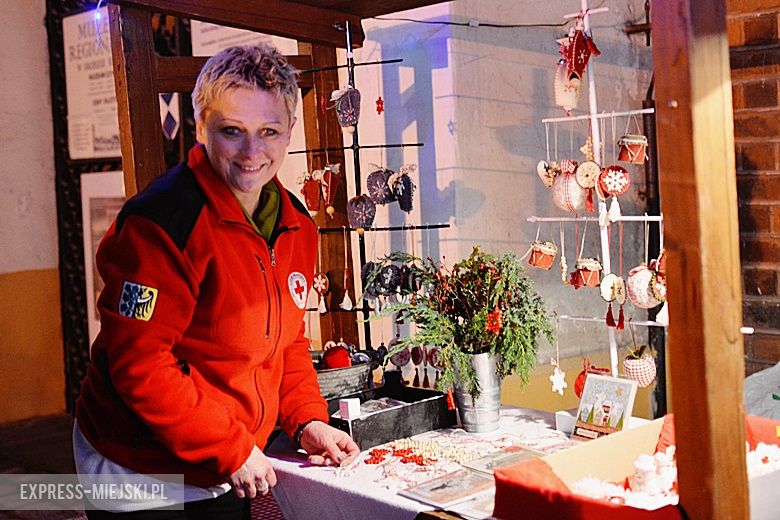 Kiermasz bożonarodzeniowy w Środzie Śląskiej