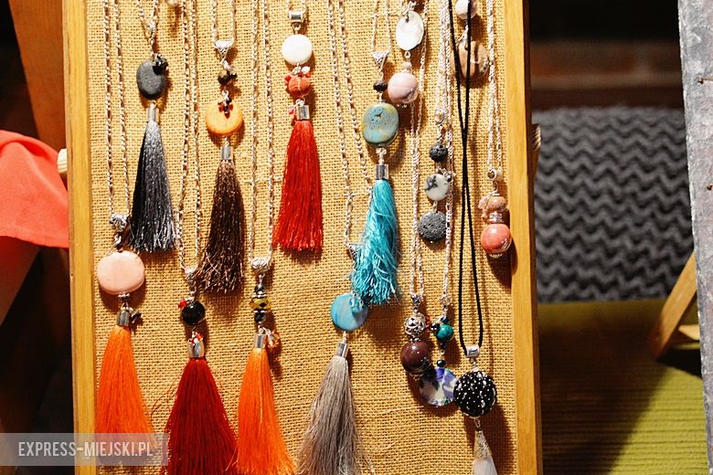 Kiermasz bożonarodzeniowy w Środzie Śląskiej