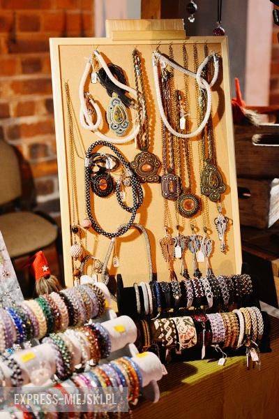 Kiermasz bożonarodzeniowy w Środzie Śląskiej