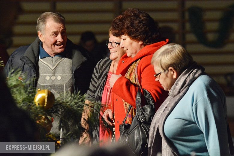 Kiermasz bożonarodzeniowy w Miękini