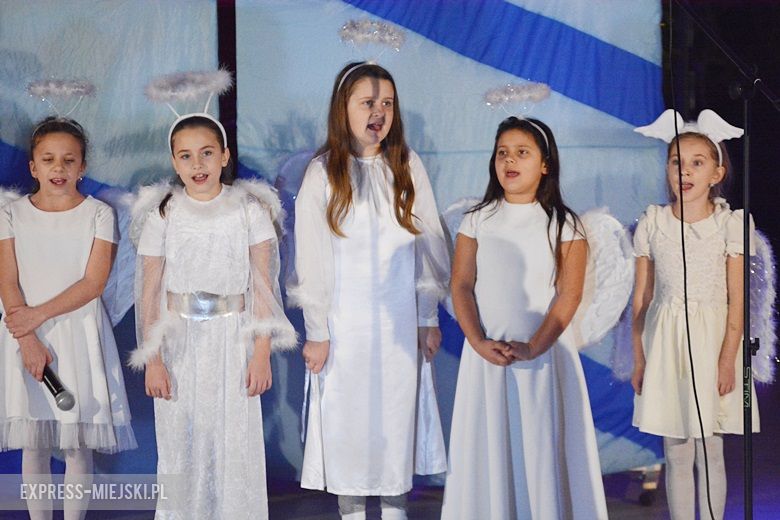 Kiermasz bożonarodzeniowy w Miękini